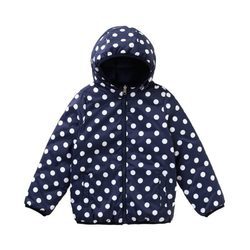 Chaqueta azul con lunares de la colección de Primavera 2018 de Benetton