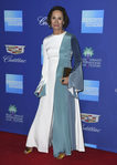 Laurie Metcalf con un vestido en tonos fríos para el Festival de Palm Springs