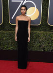 Zoë Kravitz vestida de Saint Laurent en los Globos de Oro 2018
