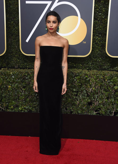 Zoë Kravitz vestida de Saint Laurent en los Globos de Oro 2018