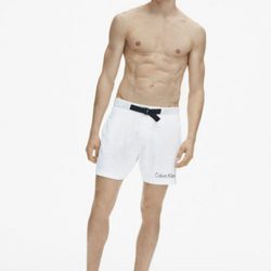 Bañador de hombre blanco de la colección spring 2018 de Calvin Klein