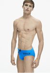 Bañador slip azul de la colección spring 2018 de Calvin Klein