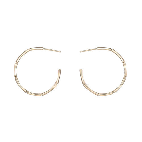 Aros dorados con cadenas de huesos de Blackbeard Collection San Valentín 2018
