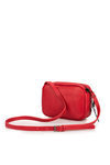 Bolso de color rojo de la colección de accesorios para la temporada de primavera/verano 2018 de Salsa
