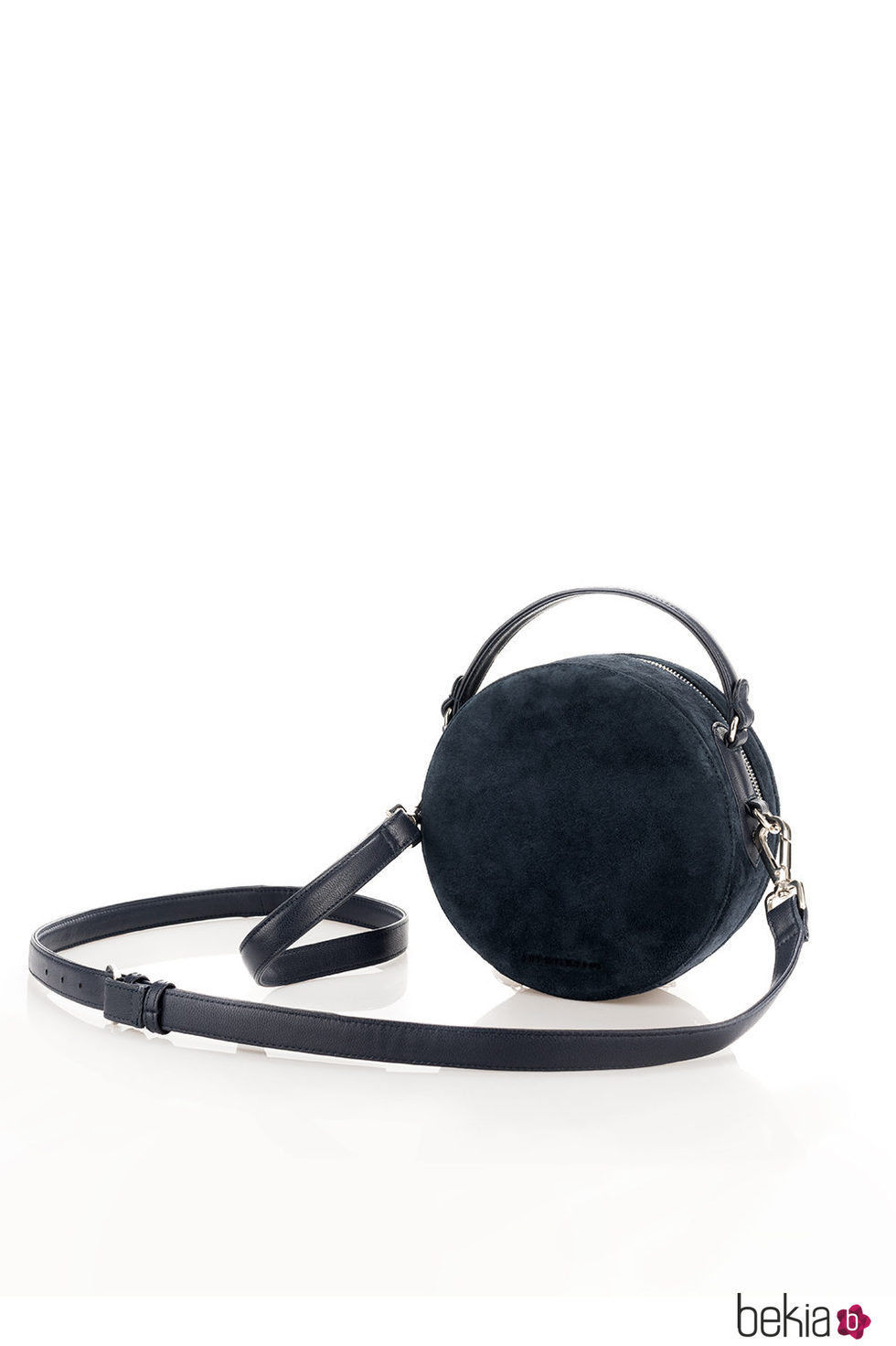 Minibolso de color negro de la colección de accesorios para la temporada de primavera/verano 2018 de Salsa