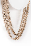Collar cadena de oro de la colección de accesorios para la temporada de primavera/verano 2018 de Salsa