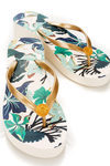 Chanclas amarillas de la colección de accesorios para la temporada de primavera/verano 2018 de Salsa
