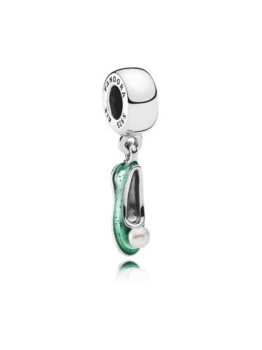 Colgante de zapato de Campanilla de la colección de 'Disney x Pandora' para San Valentín