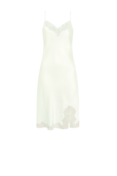 Camisón lencero de tirantes y encaje de la colección especial para novias de Triumph
