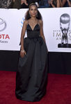 Kerry Washington con un vestido de Michael kors en los NAACP Image Awards 2018