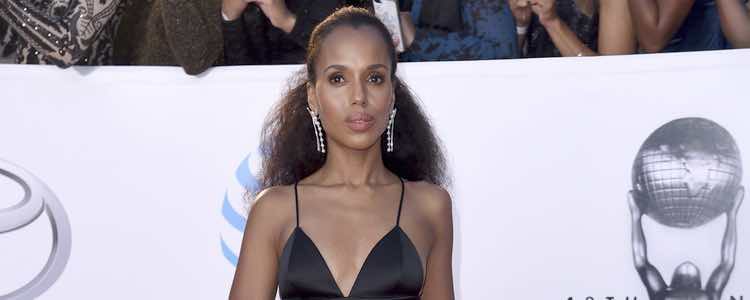 Kerry Washington con un vestido de Michael kors en los NAACP Image Awards 2018