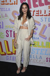 Olivia Munn con un dos piezas de Stella McCartney y bralette