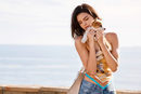 Bolso rosa palo de la campaña primavera/verano 2018 de Tod´s protagonizada por Kendall Jenner