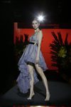 Traje corto azul de Hannibal Laguna de la coleción Orient Bloom en la Madrid Fashion Week