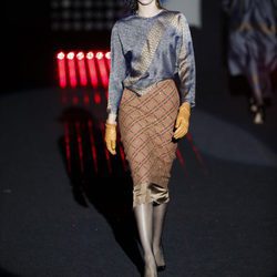 Falda naranja de cuadros    Ana Locking otoño/invierno 2018/2019 en la Madrid Fashion Week