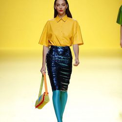 Falda de lentejuelas de Ágatha Ruíz de la Prada otoño/invierno 2018/2019 en la Madrid Fashion Week