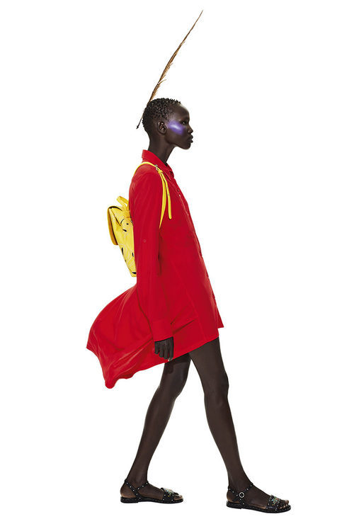 Vestido en rojo de la colección 'Unexpected' de Desigual para la temporada primavera/verano 2018