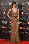 Macarena García con un look floral en la alfombra roja de los Premios Goya 2018