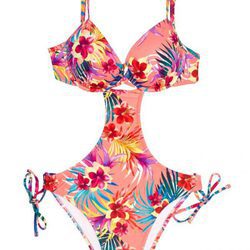 Trikini rosado con estampados coloridos de la colección Promise SS18