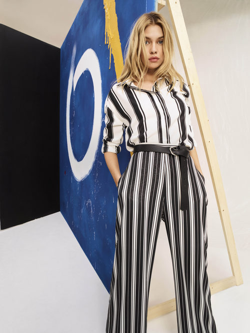 Stella Maxwell en la nueva campaña de Pepe Jeans primavera/verano 2018