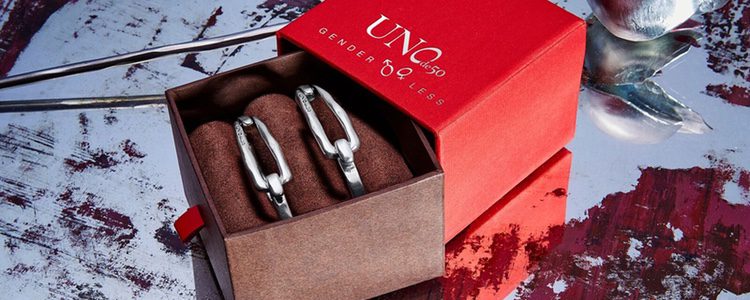 Pulseras plateadas de la colección UNOde50 para San Valentín Genderless