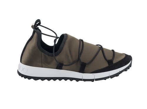 Zapatilla marrón con cuerdas elasticas de la Nueva Colección de Jimmy Choo 2018