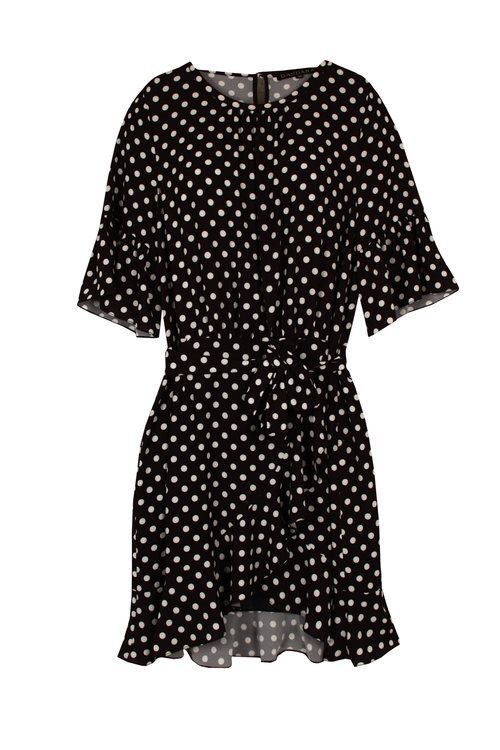 Vestido corto negro de topos blancos de la nueva colección de Dándara 2018