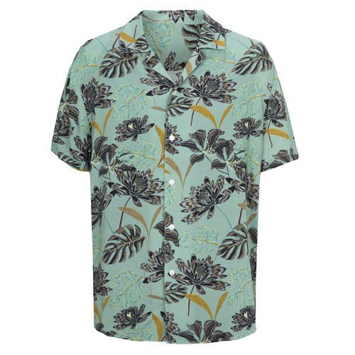Camisa verde con estampado flora de la Nueva Colección de Pull and Bear Primavera/Verano 2018