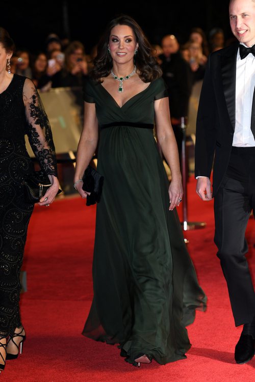 Kate Middleton con un vestido de Jenny Packham en los Premios BAFTA 2018