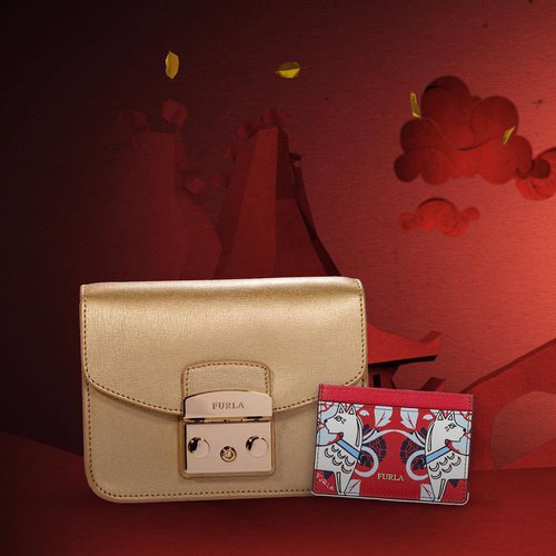 Cartera a juego del nuevo mini bolso Metropolis de Furla para el Nuevo Año Chino 2018