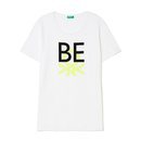 Camiseta blanca con mensaje Be de United Colors Of Benetton de la colección para primavera/verano 2018