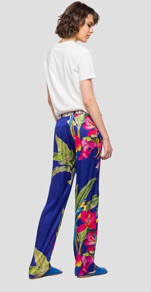 Conjunto para mujer de la Nueva Colección de Replay Primavera/Verano 2018