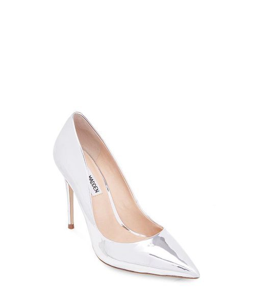 Tacón plateado de la firma de Steve Madden 2018