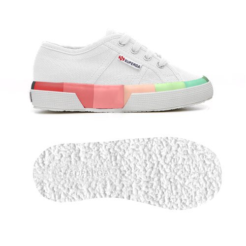 Zapatillas con suela en varios tonos de Superga Kids para la temporada primavera/verano 2018