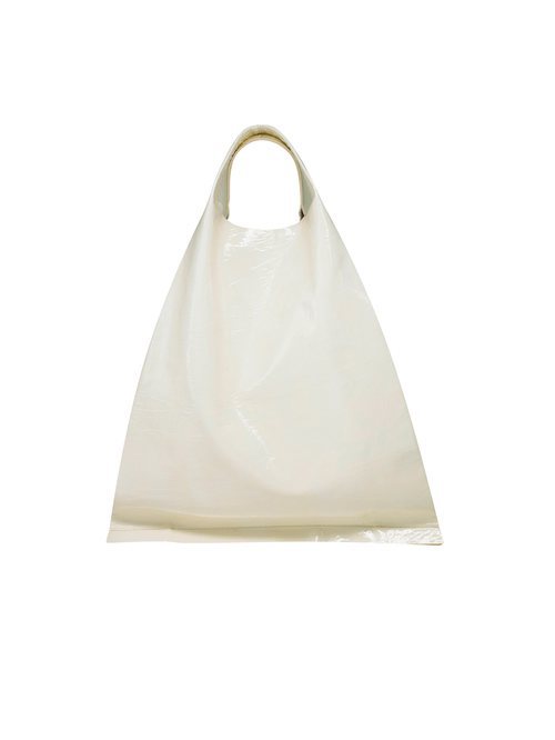 Bolso grande en color blanco de la Nueva Colección de la firma Cos 2018