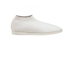 Zapatilla deportiva en color blanca de tela de la Nueva Colección de la firma Cos 2018