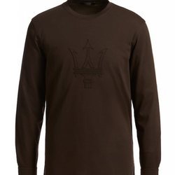 Camiseta marrón de la Nueva Colección Cápsula Maserati de Ermenegildo Zegna 2018