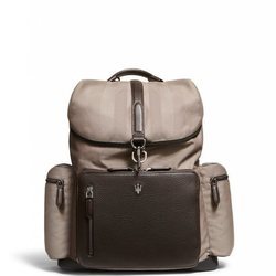 Mochila de la Nueva Colección Cápsula Maserati de Ermenegildo Zegna 2018