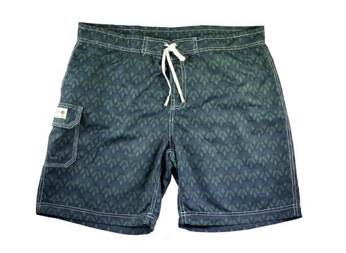 Bañador verde oscuro con estampados abstractos de Naïve para el verano 2018