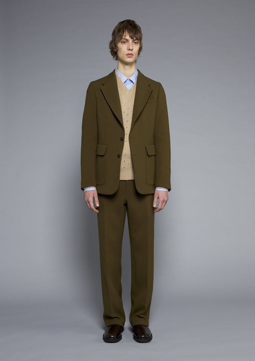 Traje verde oscuro masculino de Fay para el otoño/invierno 2018