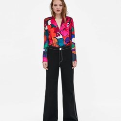 Body con estampado de flores de colores de la Nueva Colección de Zara 2018