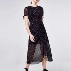 Vestido con estampado de topos de la Nueva Colección Primavera/Verano de Uterqüe 2018