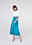 Pantalón tobillero acampanado en color azul de la Nueva Colección Primavera/Verano de Uterqüe 2018