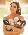Cristina Pedroche en la Nueva Colección Primavera/Verano 2018 de sandalias de Ipanema