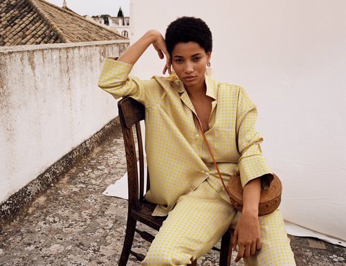 Conjunto de camisa y pantalón estampados de Spring Shades Mango para la primavera 2018