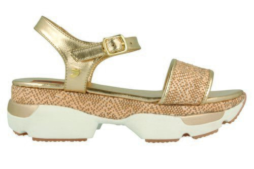 Sandalia con suela confortable de la nueva colección primavera/verano 2018 de Gioseppo