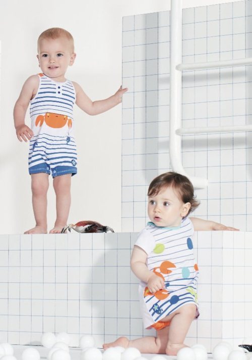 Vestido y mono a rayas azul marino y blancas de Tuc Tuc primavera/verano 2018