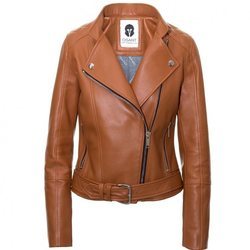 Cazadora de cuero para mujer de la nueva colección primavera/verano 2018 de Osant