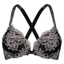 Sujetador negro con encaje floral blanco de Hunkermöller primavera/verano 2018