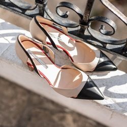 Zapato beige y negro de la nueva colección primavera/verano 2018 de Hannibal Laguna